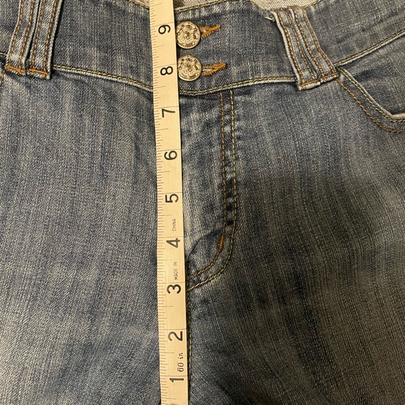 Cabi Jeans - Picture 7 of 9